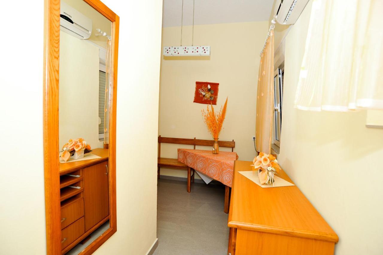 Apartments Marina วีร์ ห้อง รูปภาพ